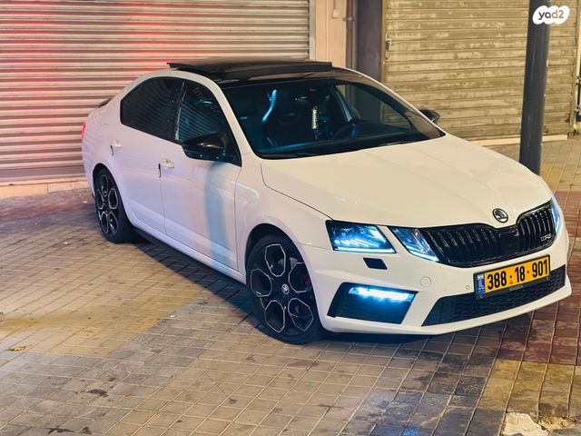 סקודה אוקטביה