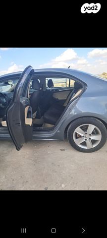 פולקסווגן ג'טה