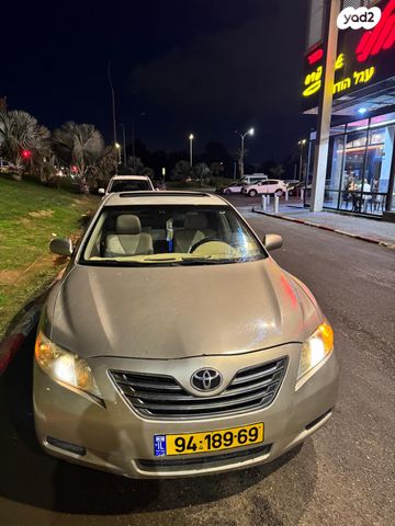 טויוטה קאמרי