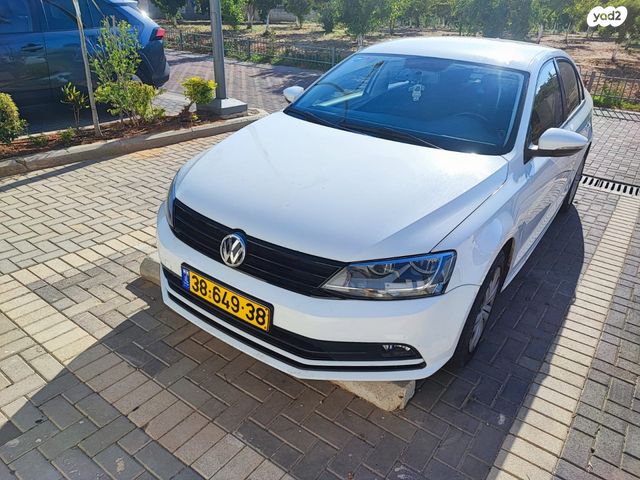 מודעת רכב פולקסווגן ג'טה 