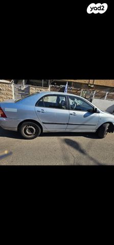 טויוטה קורולה