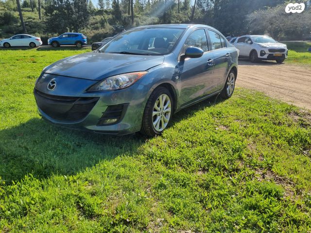 מאזדה 3