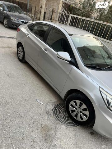 יונדאי אקסנט i25