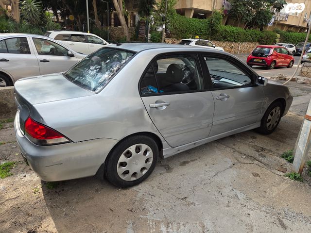 מיצובישי לנסר