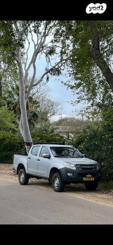 איסוזו די-מקס