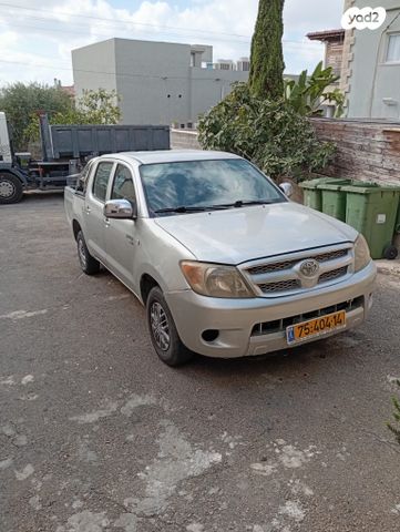 טויוטה היילקס ויגו