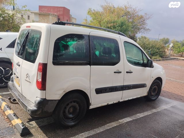 מודעת רכב סיטרואן ברלינגו