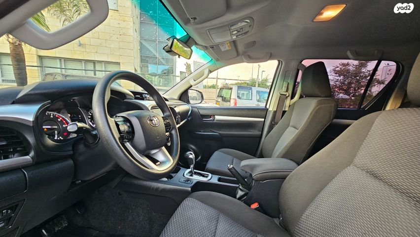 טויוטה היילקס