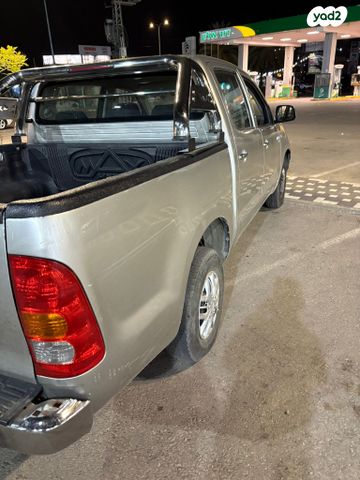 טויוטה היילקס ויגו