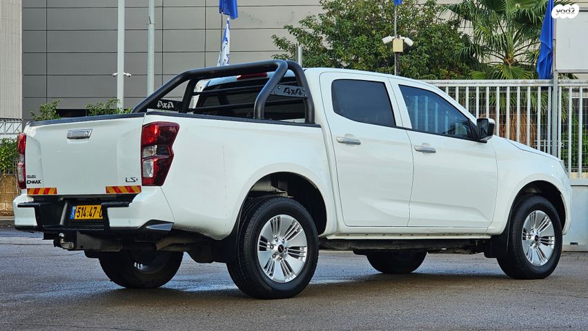 איסוזו די-מקס