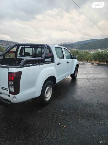 איסוזו די-מקס