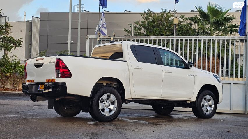 טויוטה היילקס