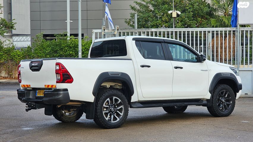 טויוטה היילקס