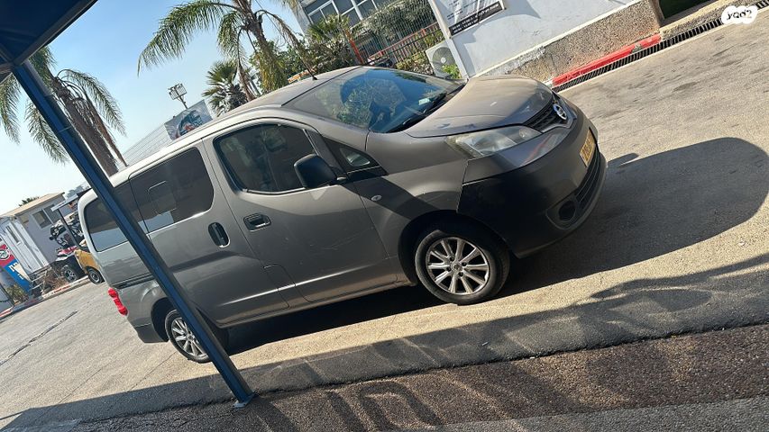 מודעת רכב ניסאן NV200