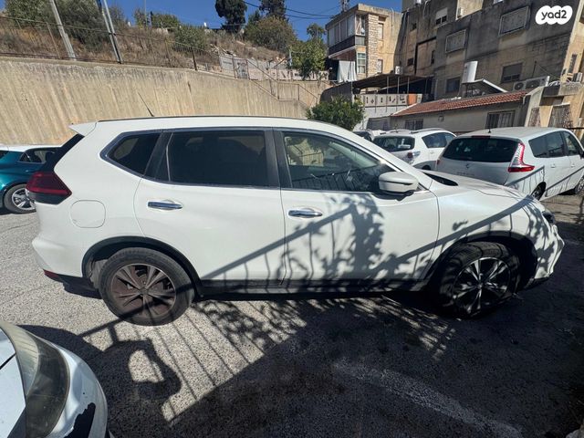 מודעת רכב ניסאן אקס טרייל