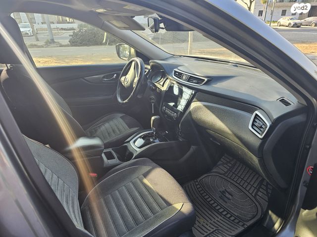 מודעת רכב ניסאן אקס טרייל