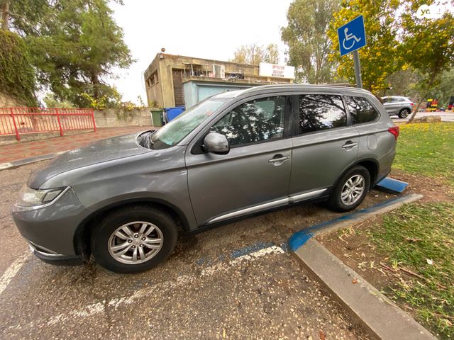 מודעת רכב מיצובישי אאוטלנדר