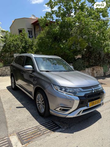 מיצובישי אאוטלנדר