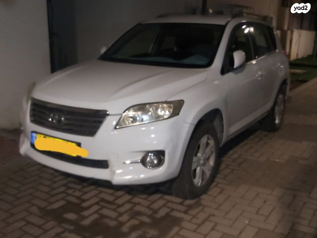 מודעת רכב טויוטה RAV4