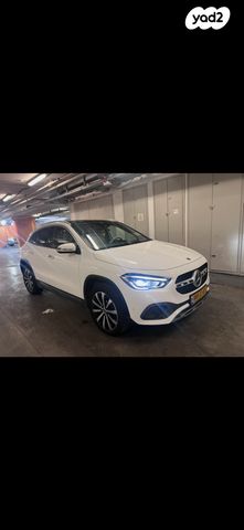 מודעת רכב מרצדס-בנץ GLA