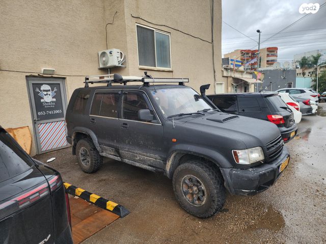 מודעת רכב איסוזו טרופר