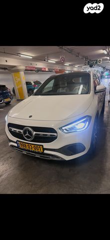 מרצדס-בנץ GLA