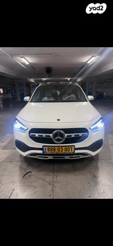 מרצדס-בנץ GLA