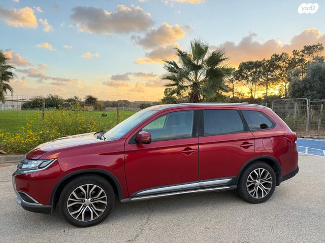 מיצובישי אאוטלנדר