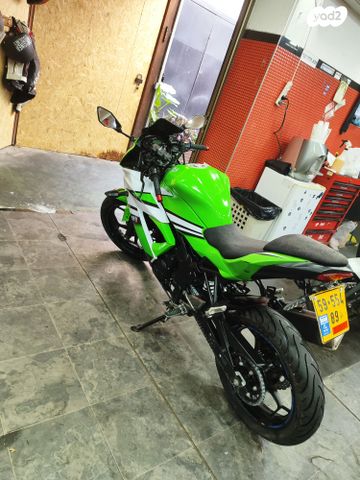 מודעת רכב קאוואסאקי נינג'ה 250R