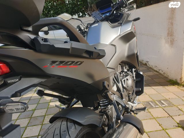 הונדה NT1100