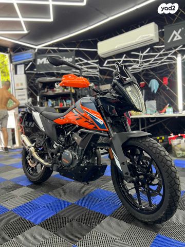KTM Adventure 390