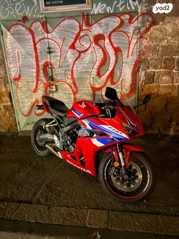 מודעת רכב הונדה CBR650R