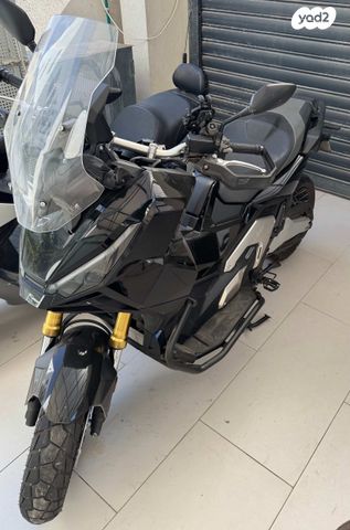 הונדה X-ADV750