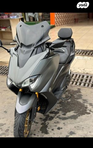 ימאהה Tmax 560 Tech