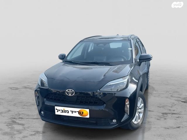 מודעת רכב טויוטה יאריס קרוס