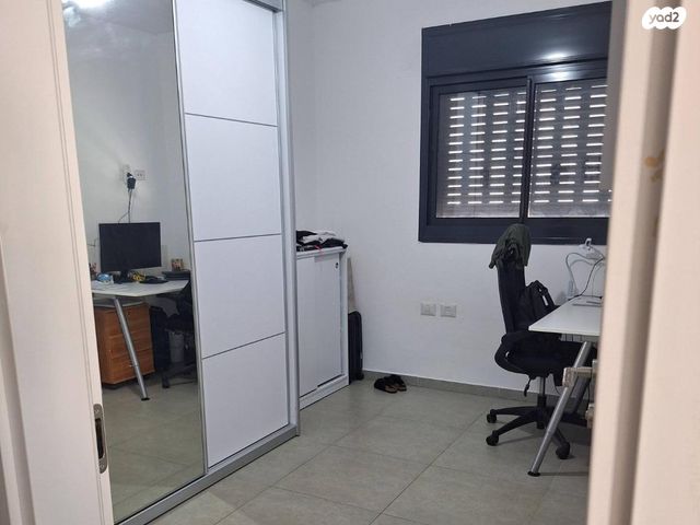 דירה, רב אלוף רפאל איתן 38, רמת אפעל, רמת גן