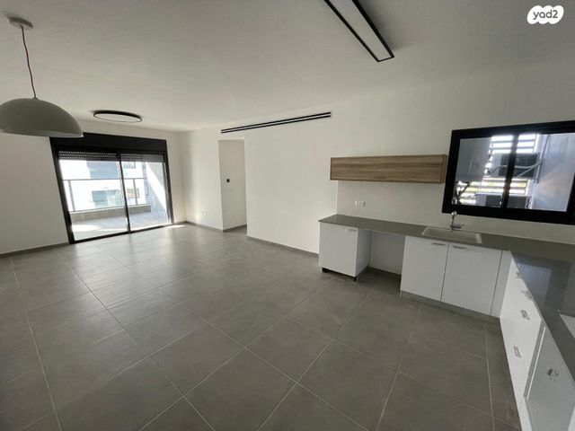 דירה, דגן 12, עמירם, פרדס חנה כרכור