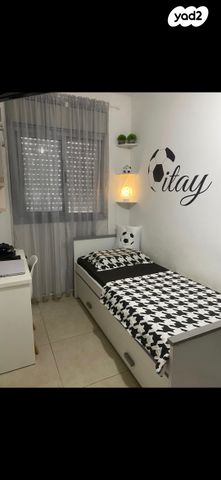 דירה, שדרות האלונים 4, פארק המושבה, באר יעקב