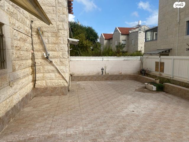 בית פרטי/ קוטג', גפן 12, מעוז ציון א', מבשרת ציון