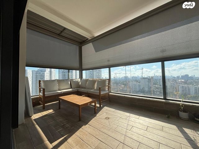 דירה, ישעיהו 7, שיכון רסקו, קרית אונו