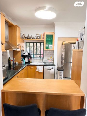 דירת גן, אברהם סכנין 8, רמת אלון, חיפה