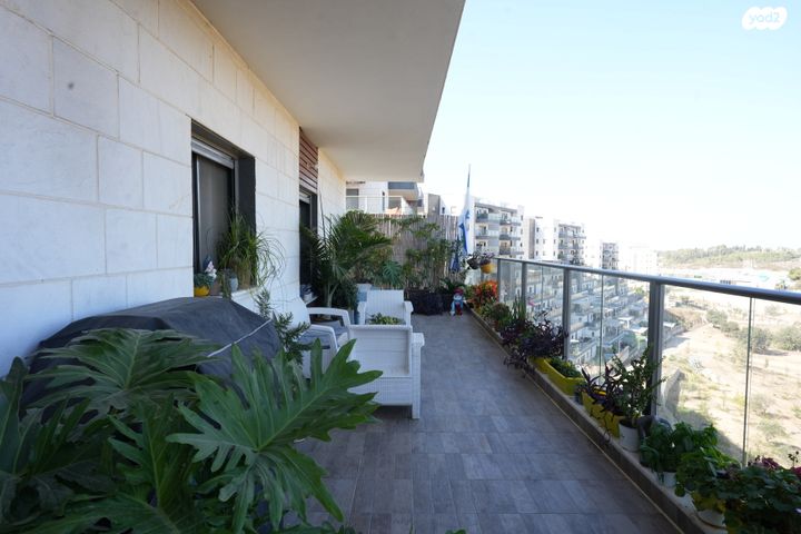 דירה, שוהם 50, אבני חן, חריש