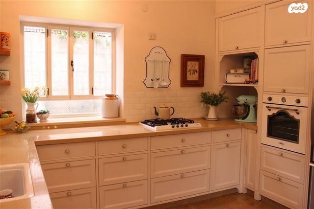 דו משפחתי, תאנה 8, הדסים, שוהם