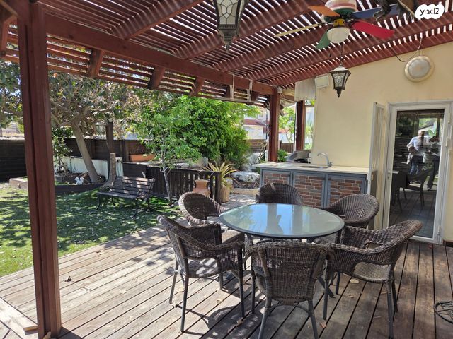 בית פרטי/ קוטג', מורן 38, נווה אילן - אזרחי, יבנה