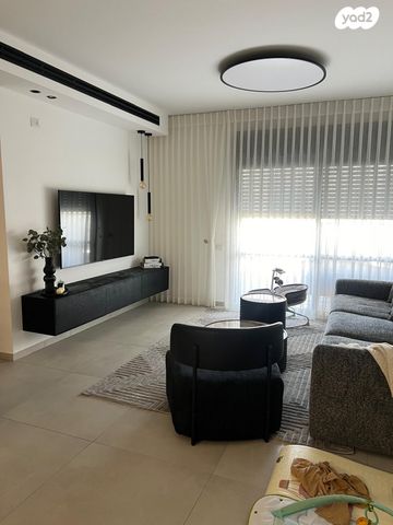 אריאל שרון 4