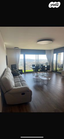 דירה, יעקב טהון 13, קרית היובל, ירושלים