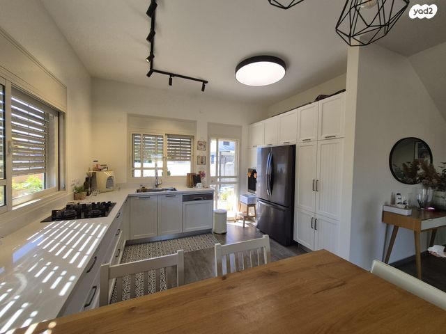 חנה רובינא 1