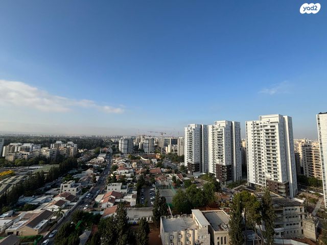 דירה, ישעיהו 7, שיכון רסקו, קרית אונו