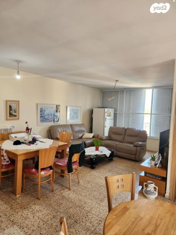 מנדלי מוכר ספרים 4