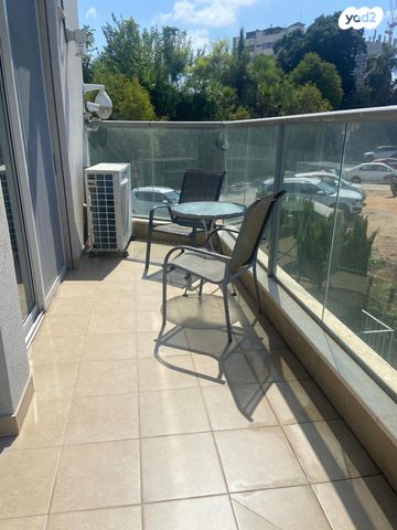 דירה, פנחס רוזן 52, הרצליה ב', הרצליה